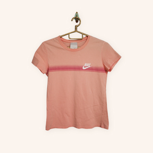 나이키 분홍 티셔츠